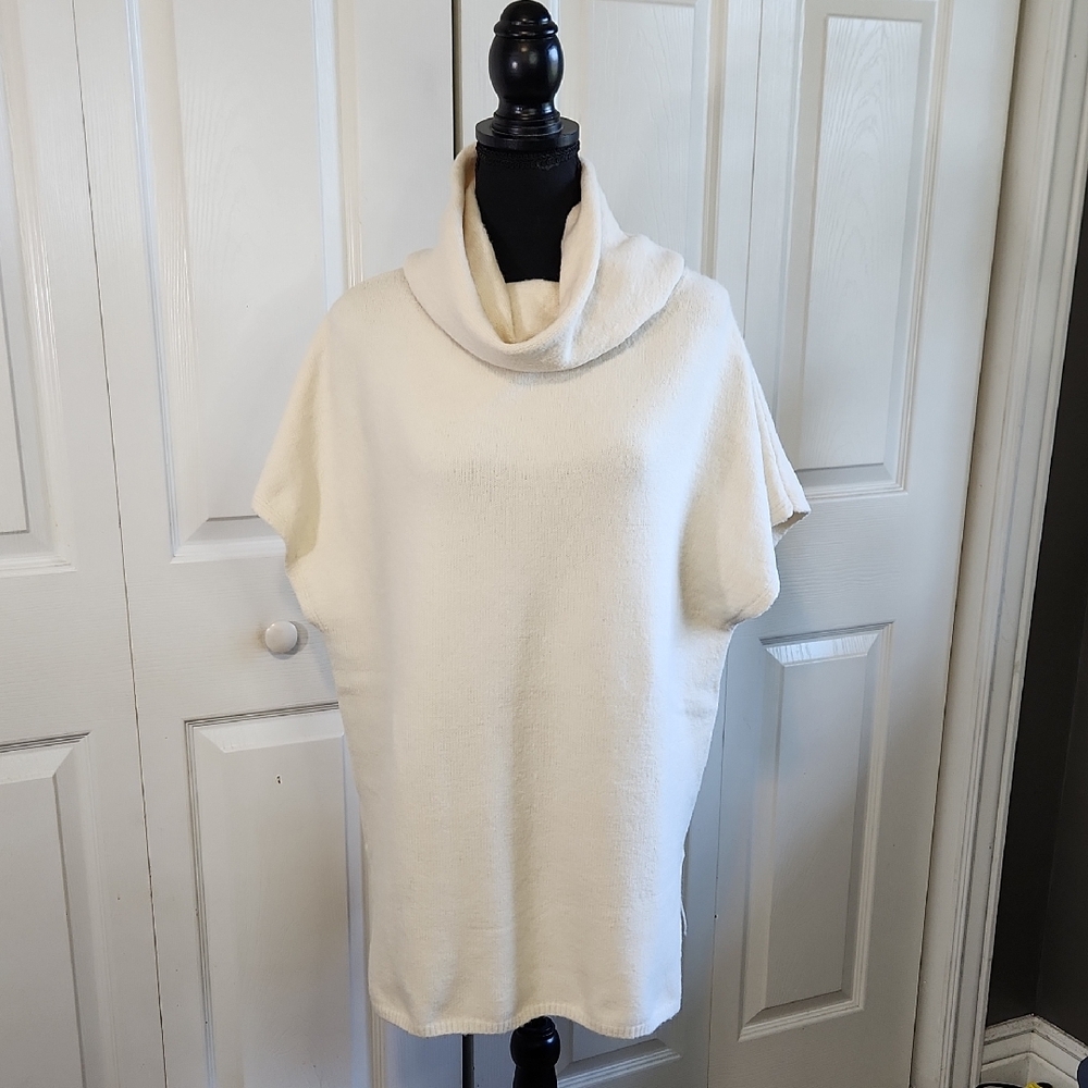 Look By M New York Cream Cowel Neck Poncho Sweater One‎ Size Neutral Merino Wool